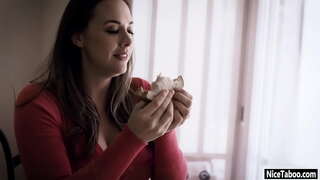 Horny MILF Chanel Preston sugno dick a got fucked galed