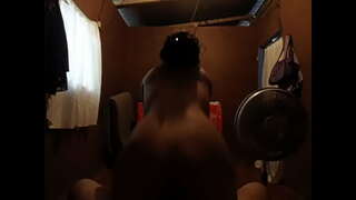 Ман духтар хомӯш, любительница!