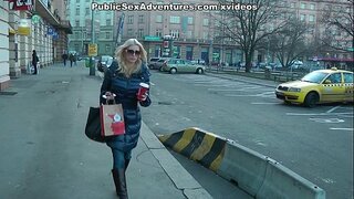 Ingvers cutie ir ideāls tits maigi pieskārās