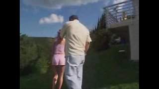 Malbonkondutaj Iom Bruna