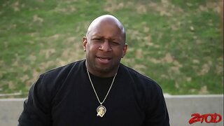 Kyk Stepbrother ek ve Gegroei Nou, Naai My Poesie Asseblief.