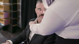 XXL Babe Getting Pussyfucked By Hier Hung Boss