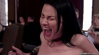 Vadovas vergas Veruca James vadovus vergas stažuotojas Sabrina Bankų paslaugų apskretėlė ir jos hard fuck ir pateikti viršutiniame aukšte orgija bdsm šalis