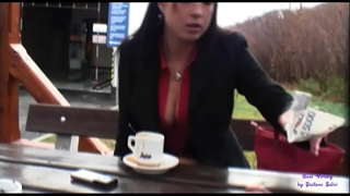 Варакова урнашкан юл яны ресторанда ауда өчен, клиентлар өчен потрахаться