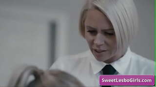 Watch naughty milf lesbos nalingaw sa lawom nga asno ug pussy fingering alang sa taas nga malungtaron nga sangkoanan sa opisina